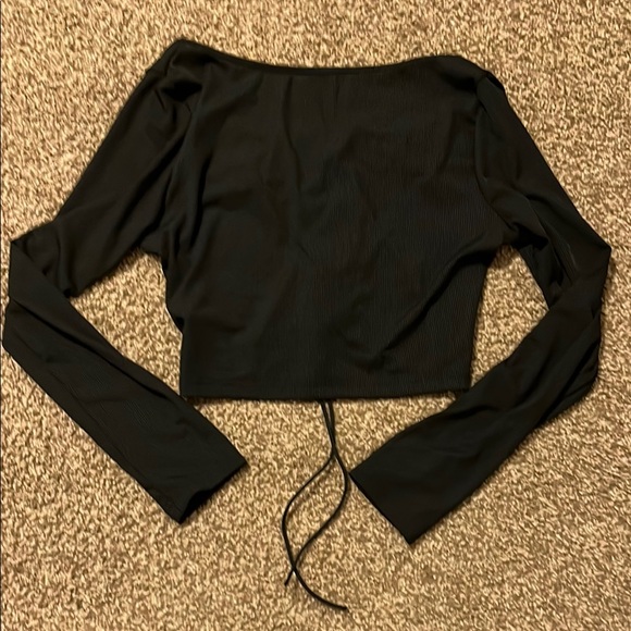 Black Lace-Up Long Sleeve Top - Picture 4 of 9